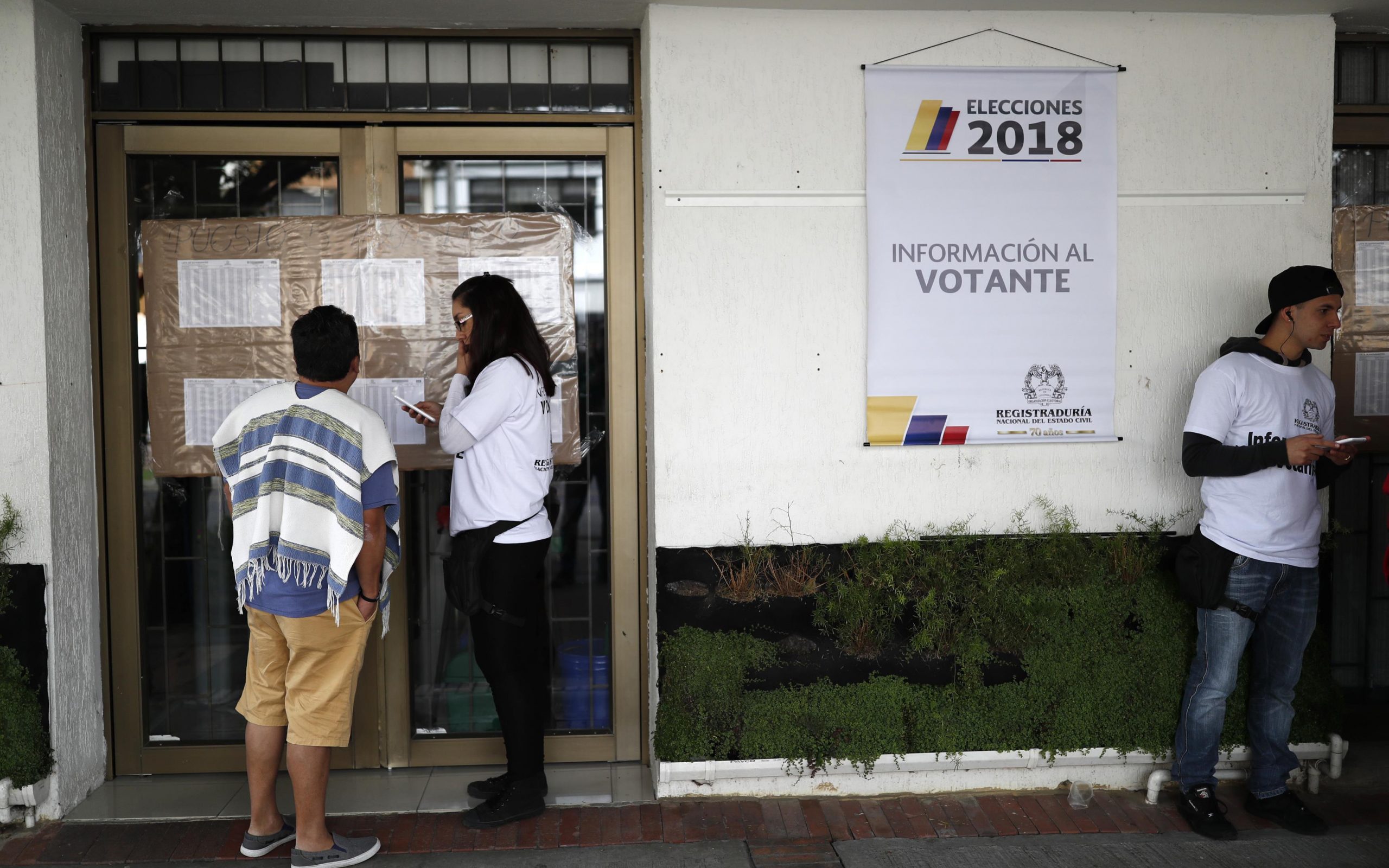 κολομβία-ανοιξαν-οι-κάλπες-για-την-εκλ-2252847