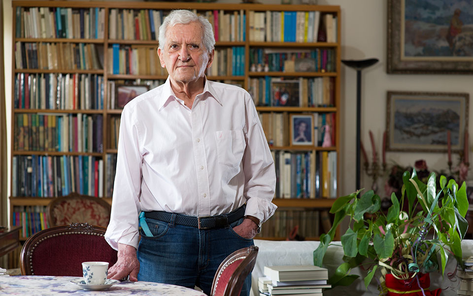 ιστορίες-από-τη-ζωή-του-τίτου-πατρίκιο-2251016