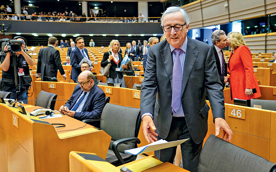 ξεκινάει-η-μάχη-των-μαχών-στις-βρυξέ-2248163