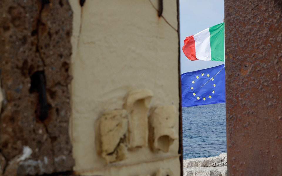faz-η-ιταλία-θέλει-έναν-εχθρό-της-γερμανί-2252796