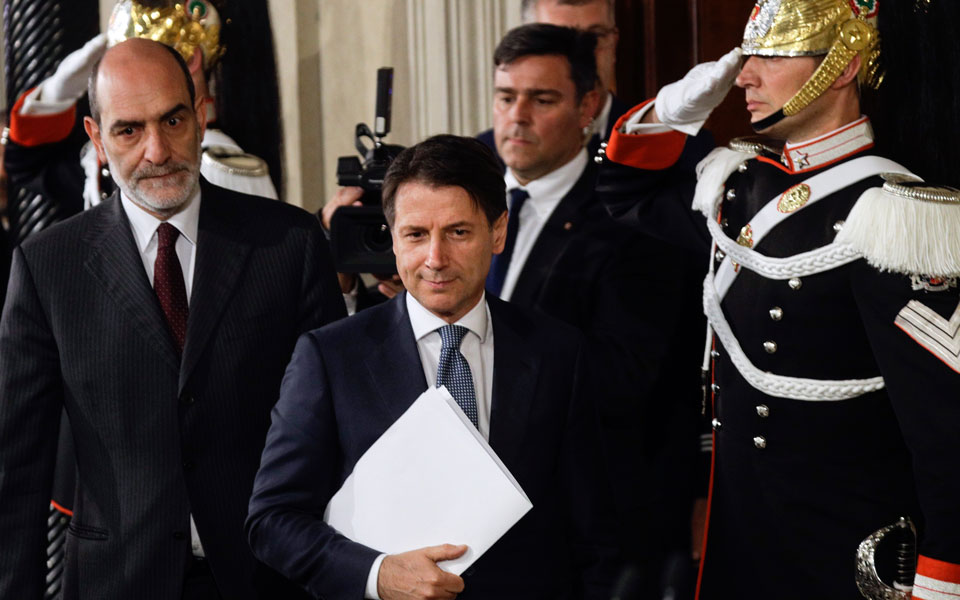 εντολή-σχηματισμού-κυβέρνησης-στον-τ-2252180