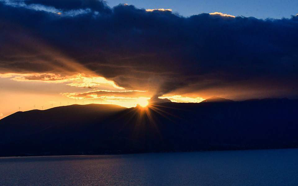 καιρός-βροχές-και-μεταφοράς-σκόνης-σή-2251558