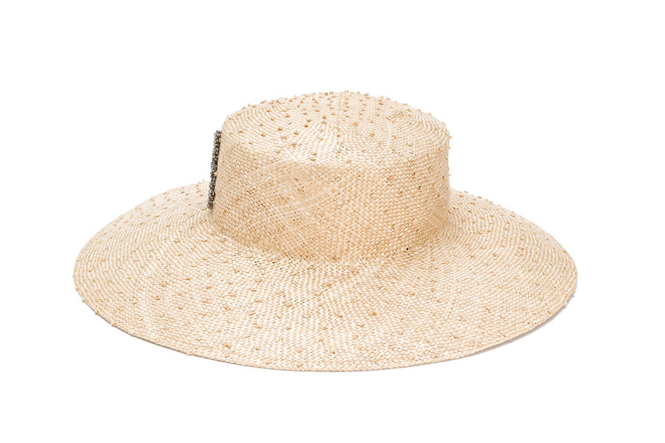 misa-harada-καπέλο-2251884