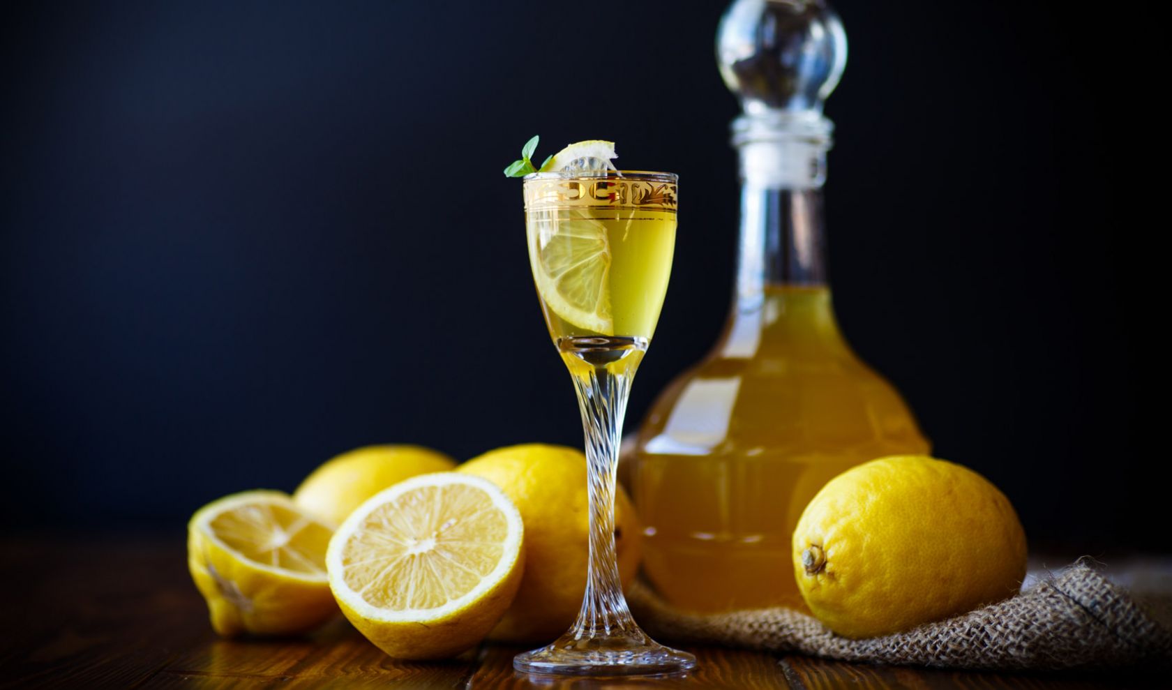 σπιτικά-λικέρ-με-φρούτα-2251699