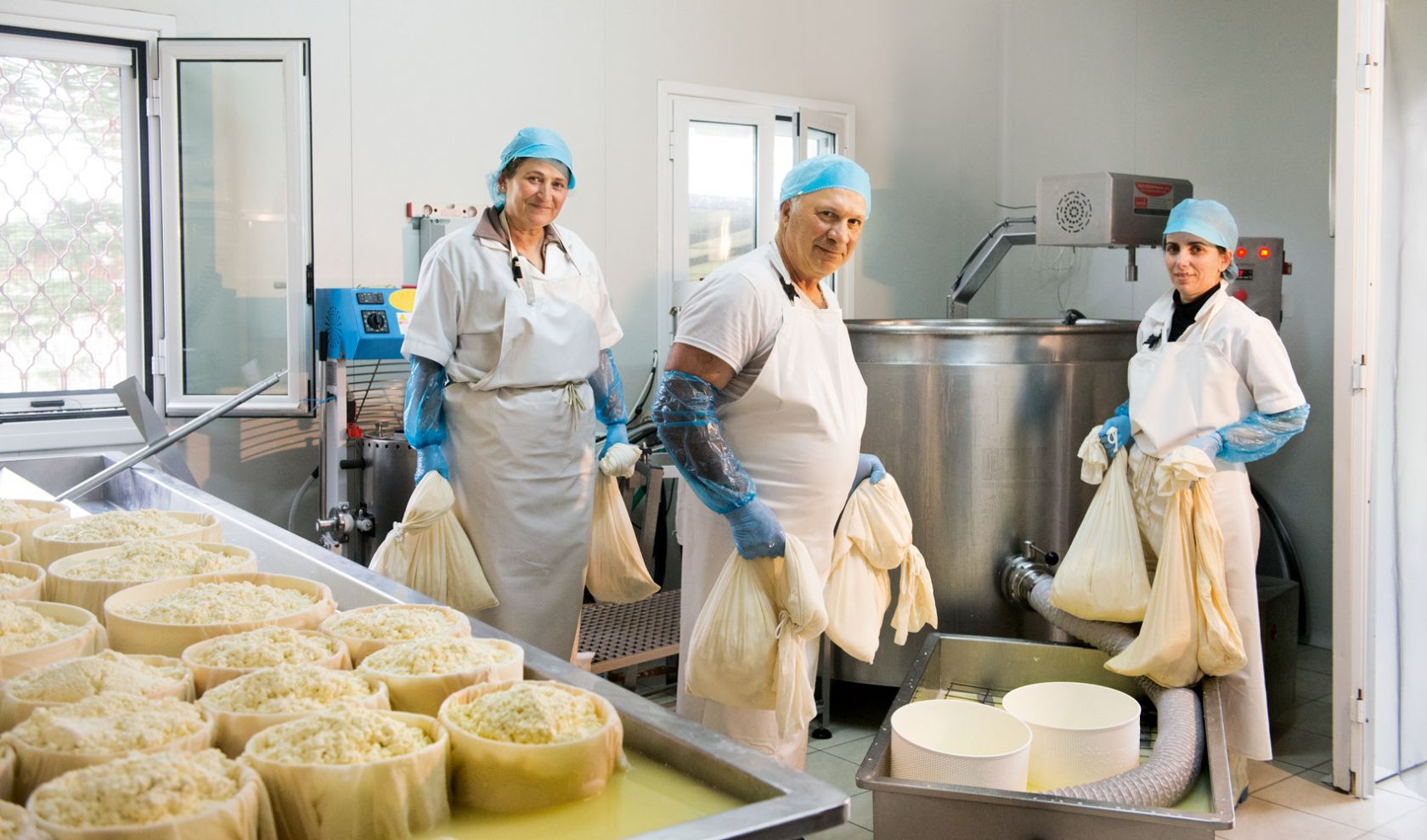 tο-ξινότυρο-της-τυροσύρας-σύρος-2249375