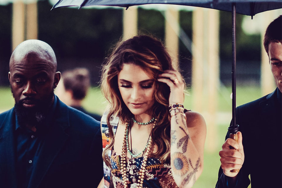 paris-jackson-ο-λόγος-που-αποχώρησε-από-το-show-του-dior-2253357