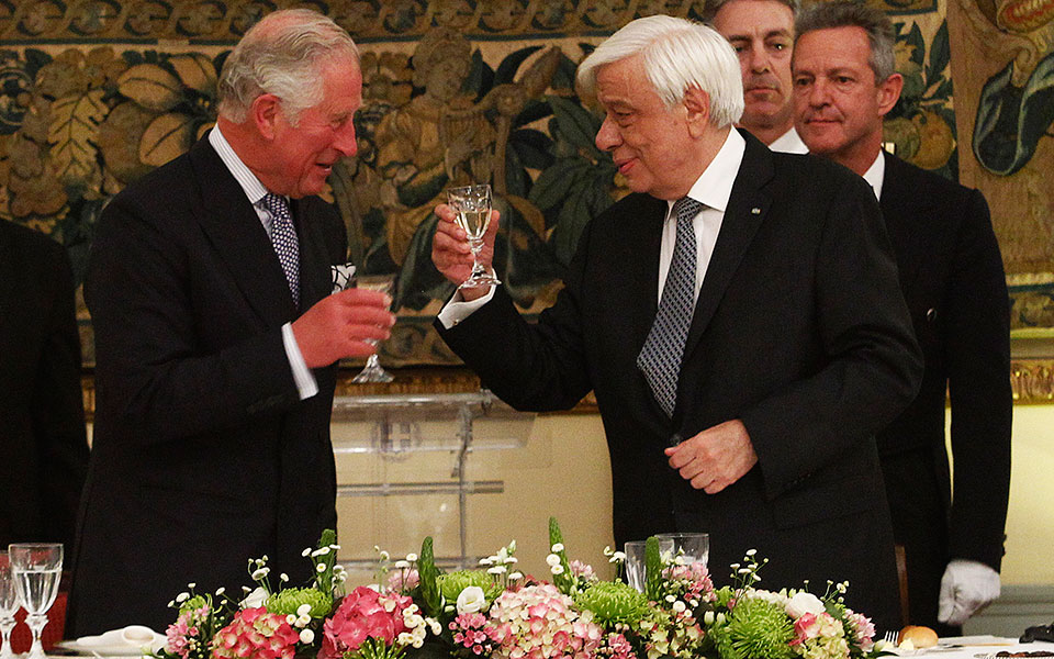 το-θέμα-των-γλυπτών-του-παρθενώνα-έθεσ-2249453