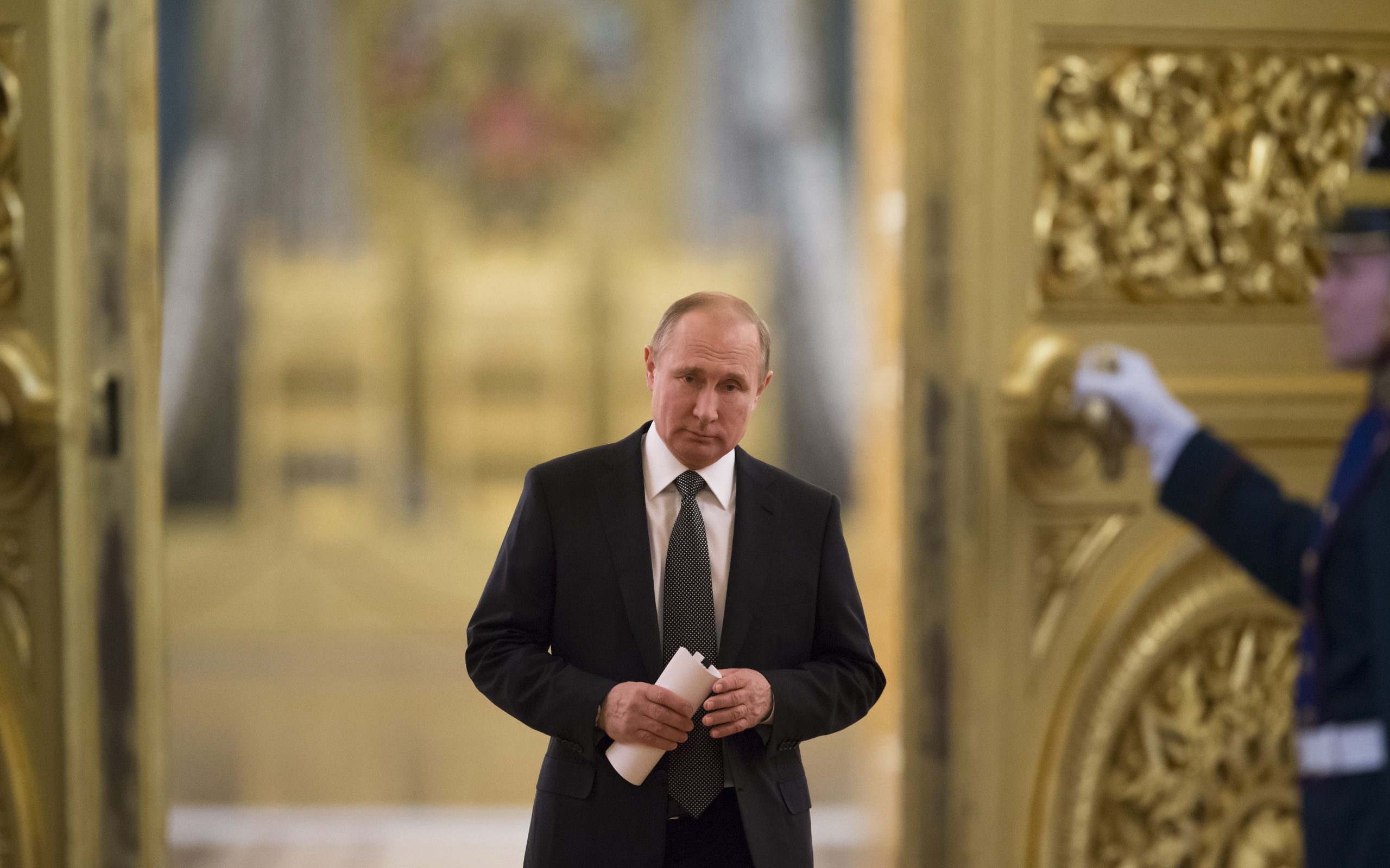 πούτιν-και-αμπε-συζήτησαν-το-θέμα-της-υ-2252792