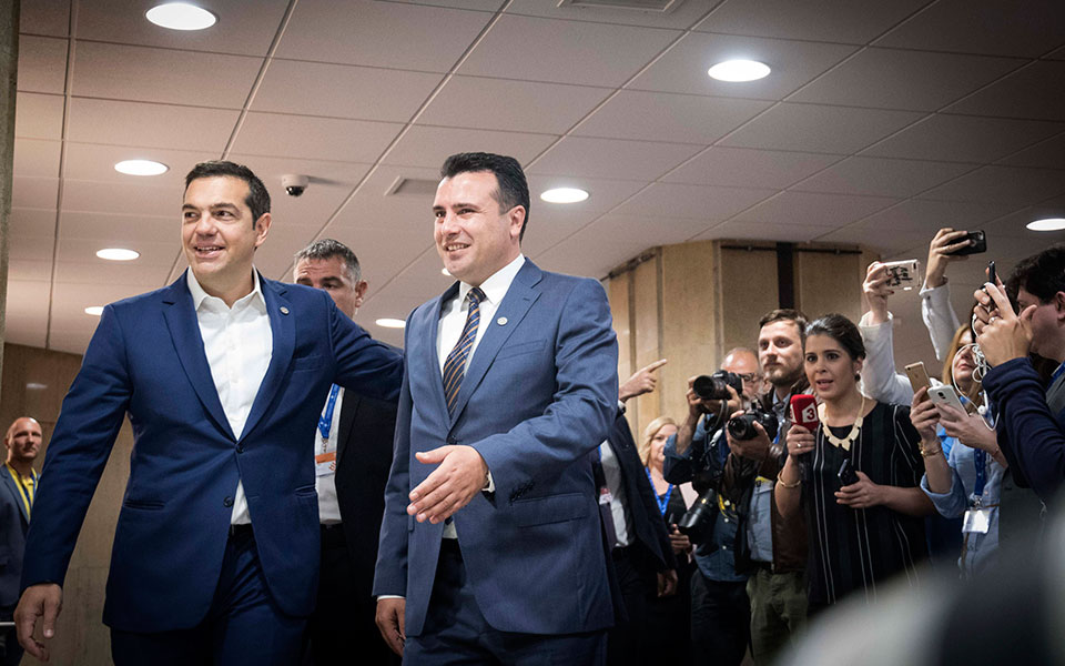 στη-δίνη-της-ilindenska-makedonija-2251381