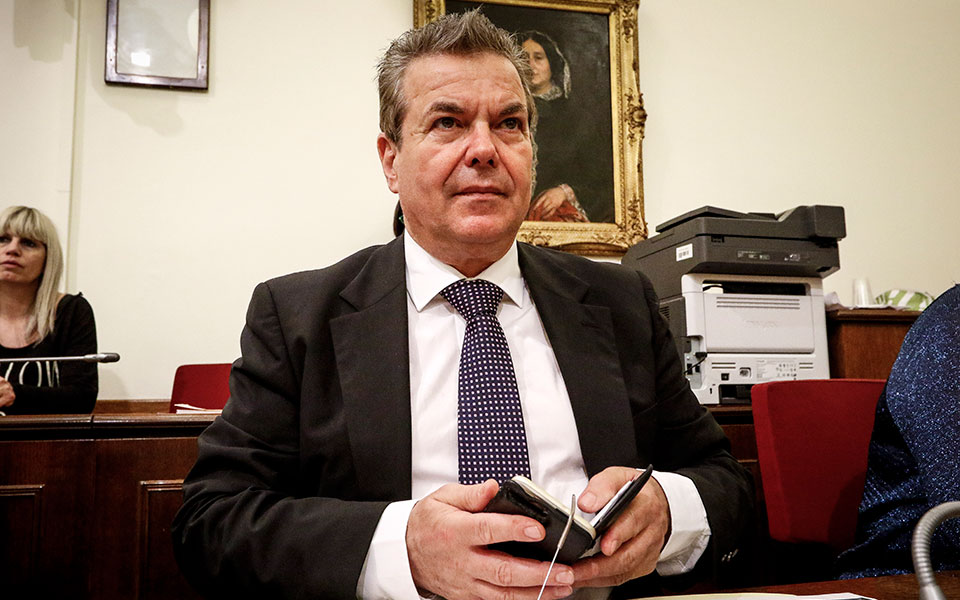 τ-πετρόπουλος-πρέπει-να-επανεξεταστο-2248680