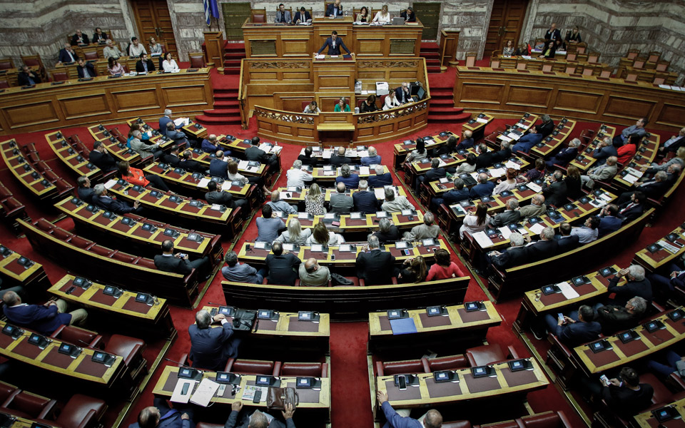 κρίσιμες-παρουσίες-την-παρασκευή-στη-2250531