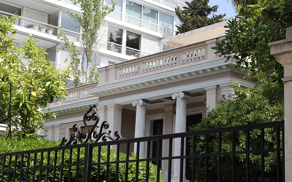 αντιφατικά-μηνύματα-πγδμ-2254821