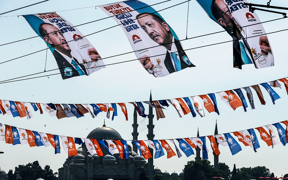 η-αγκυρα-δυναμιτίζει-το-κλίμα-2254817