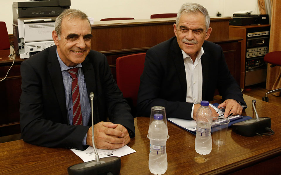 καθολικώς-αποτυχημένοι-2255313