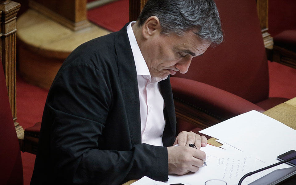 τσακαλώτος-την-τζούλια-ρόμπερτς-μπορ-2255993