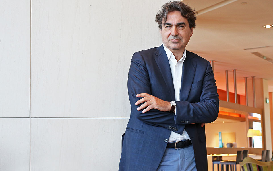 η-φιλοσοφία-και-το-θέατρο-είναι-όπλα-τη-2257432