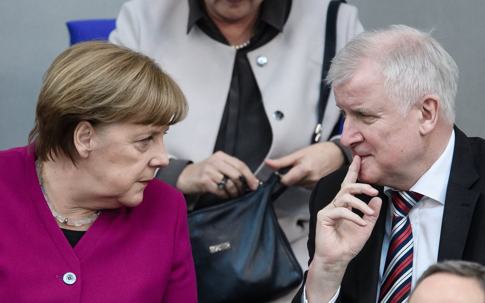 πρόσφυγας-στις-βρυξέλλες-η-μέρκελ-2258049