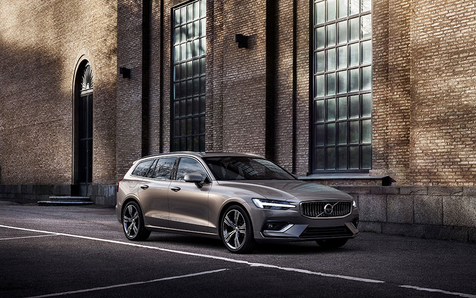 premium-και-πρακτικό-το-νέο-volvo-v60-2255201