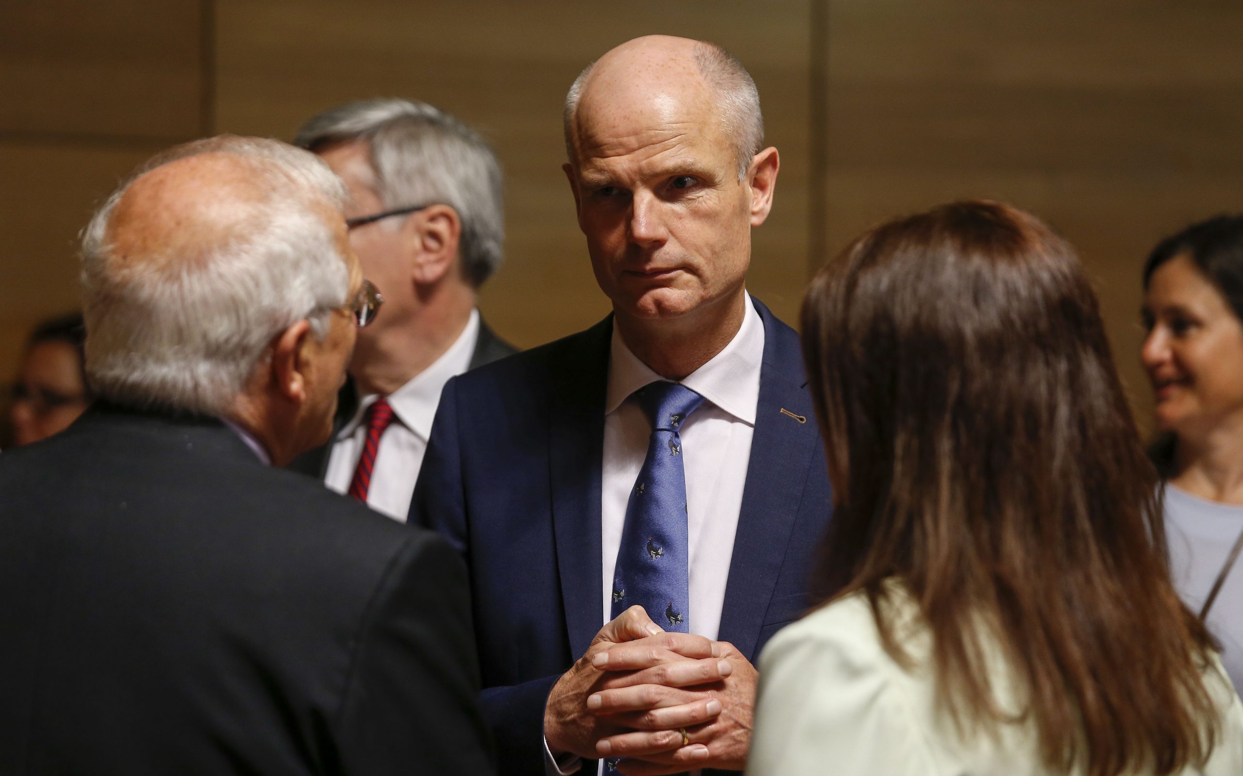 γαλλία-και-ολλανδία-μπλοκάρουν-τις-εν-2258529