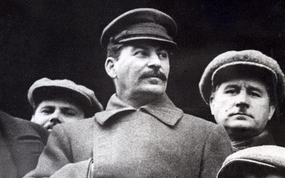 ενας-πατροκτόνος-στην-εξουσία-2255594