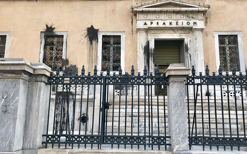 η-ύβρις-ως-καθημερινότητα-στην-αθήνα-2256056