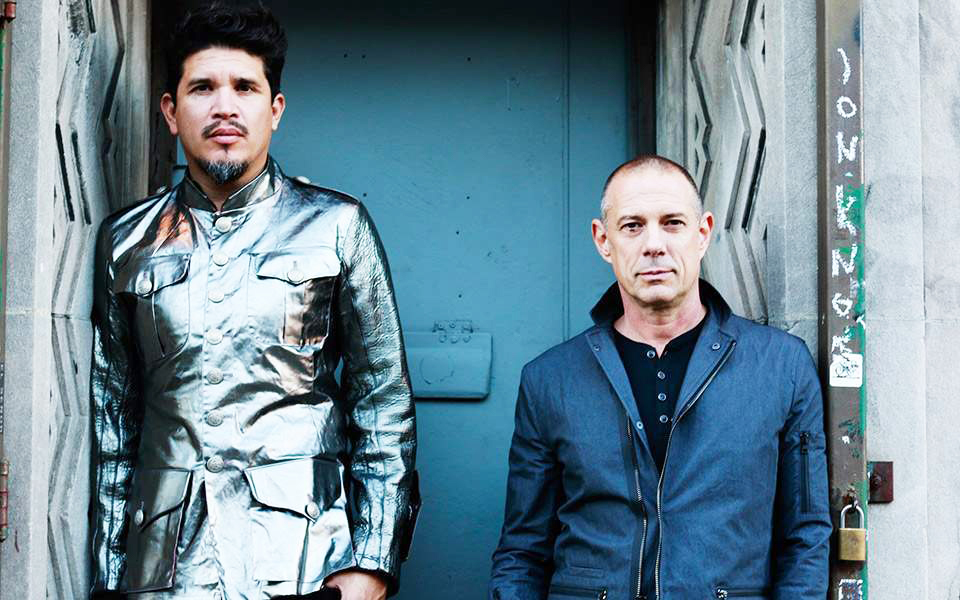 πλατεία-νερού-με-ποπ-ροκ-και-ρέγκε-2253612