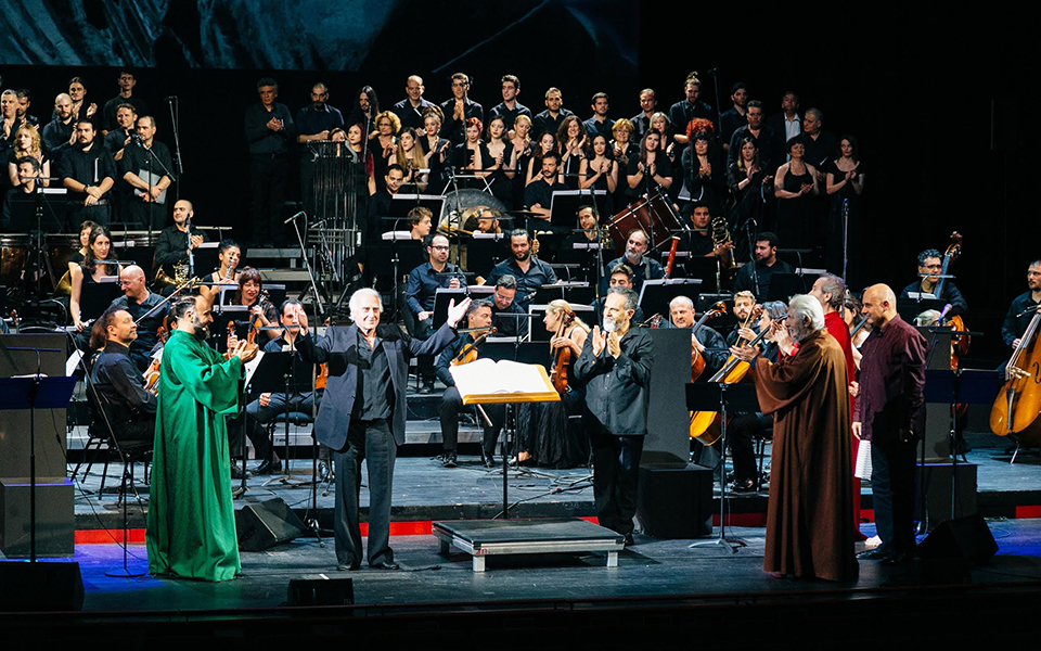 λαμπερή-φιλανθρωπική-βραδιά-στη-λυρι-2253611