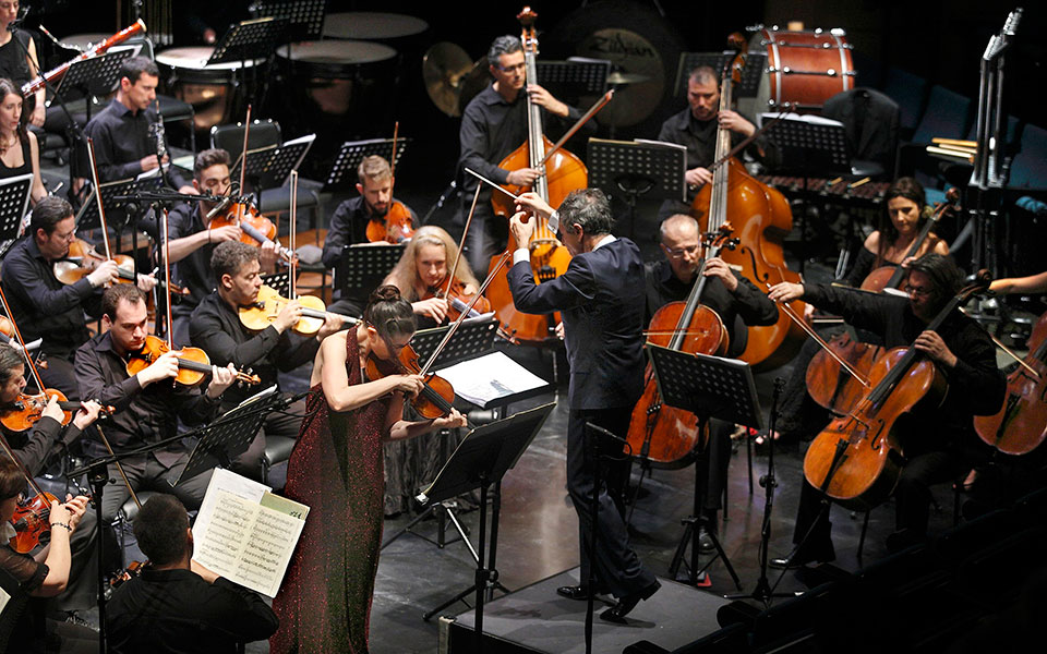 στη-δίνη-της-απαιτητικής-γραφής-του-μα-2254782