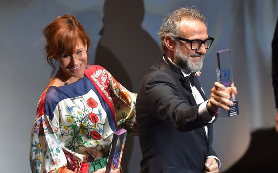 ο-σεφ-που-βλέπει-και-πέρα-από-την-κουζίν-2257448