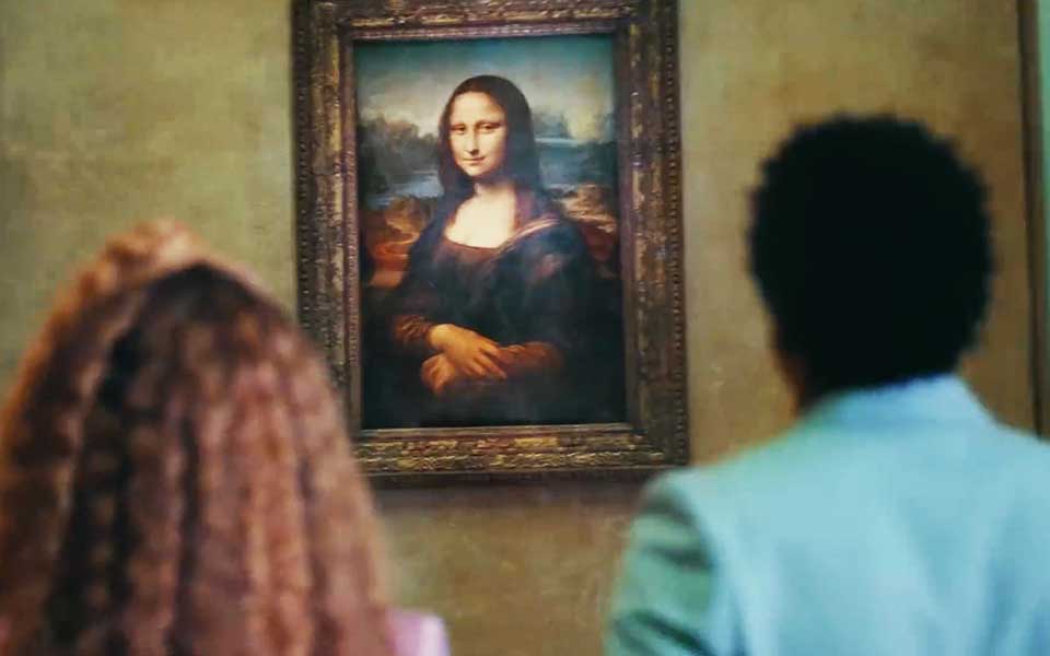 σούφρωσε-άραγε-υποτιμητικά-τα-χείλη-τ-2257520