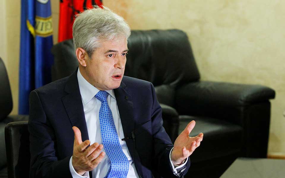 αχμέτι-επρεπε-οπωσδήποτε-να-επιτευχθ-2258023