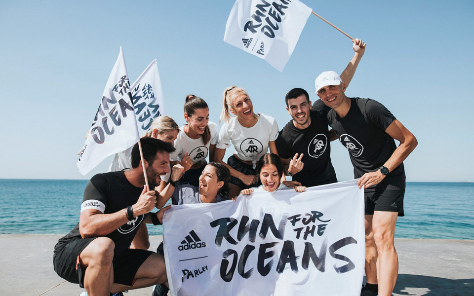 η-adidas-ενεργοποιεί-τη-δύναμη-των-sports-σε-ένα-κ-2256803