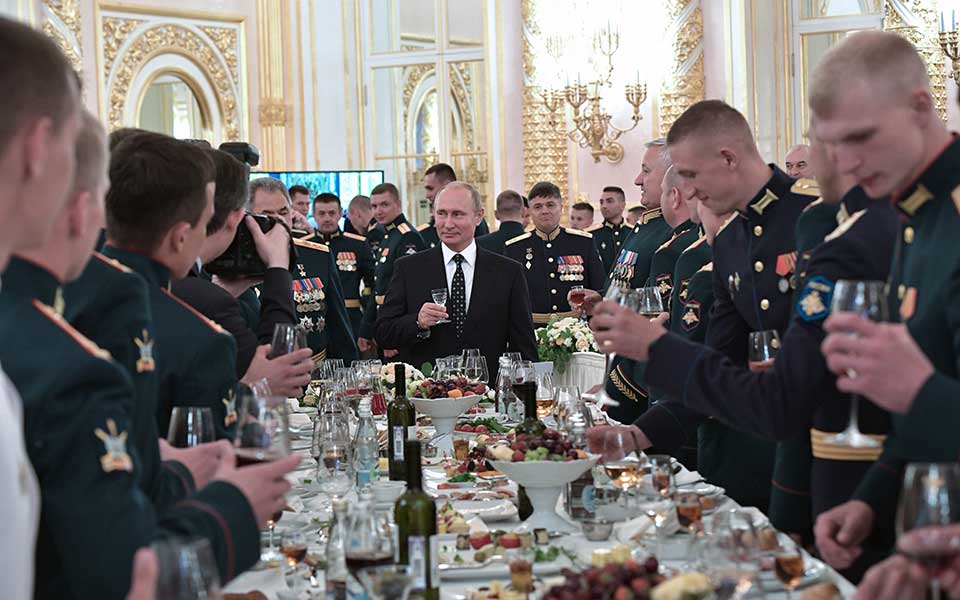 ραντεβού-στο-ελσίνκι-έδωσαν-τραμπ-και-2259184