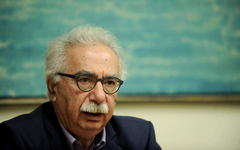 εκτεθειμένος-ο-γαβρόγλου-στη-συζήτησ-2254404