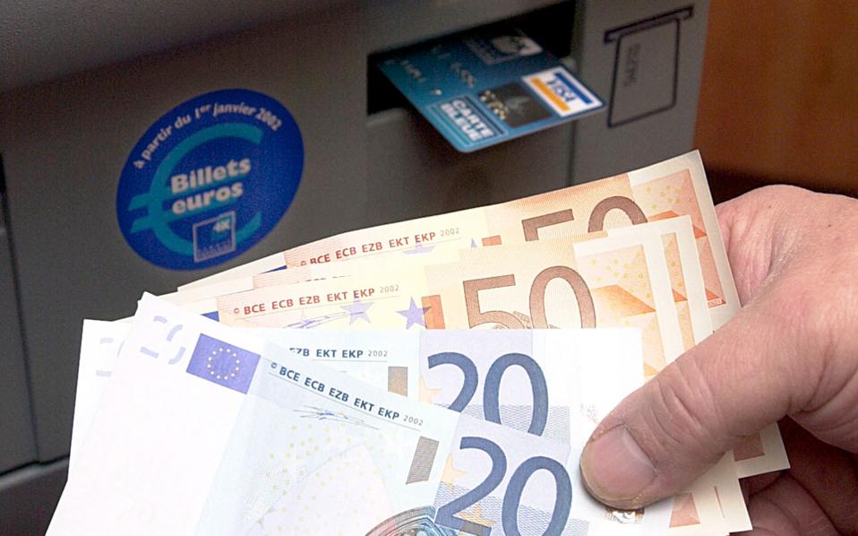 εξακολουθεί-να-διογκώνεται-η-φοροδια-2253929