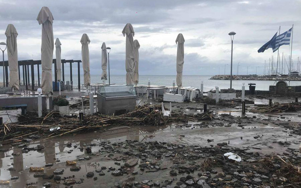 η-χαλκιδική-μετρά-τις-πληγές-της-μετά-τ-2258663