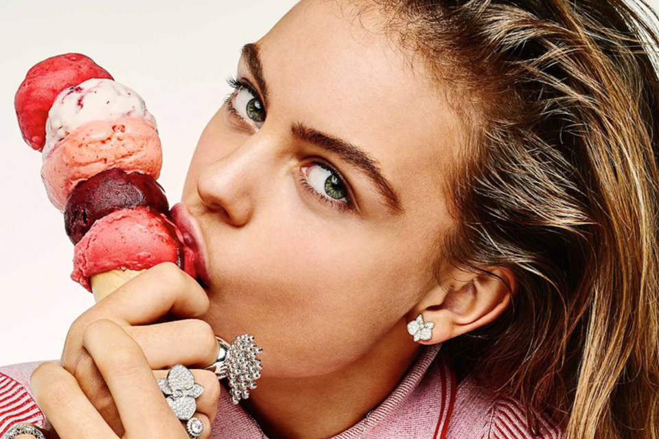 πως-να-απολαύσεις-το-παγωτό-σου-ενώ-ταυ-2257018