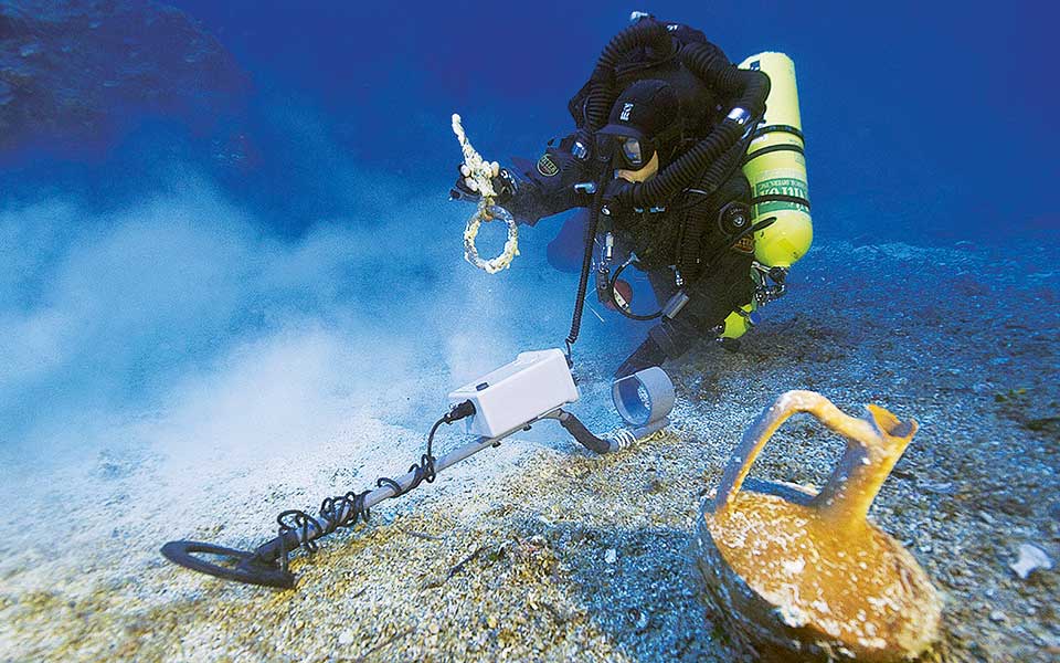 τρικυμία-στο-ναυάγιο-των-αντικυθήρ-2257264