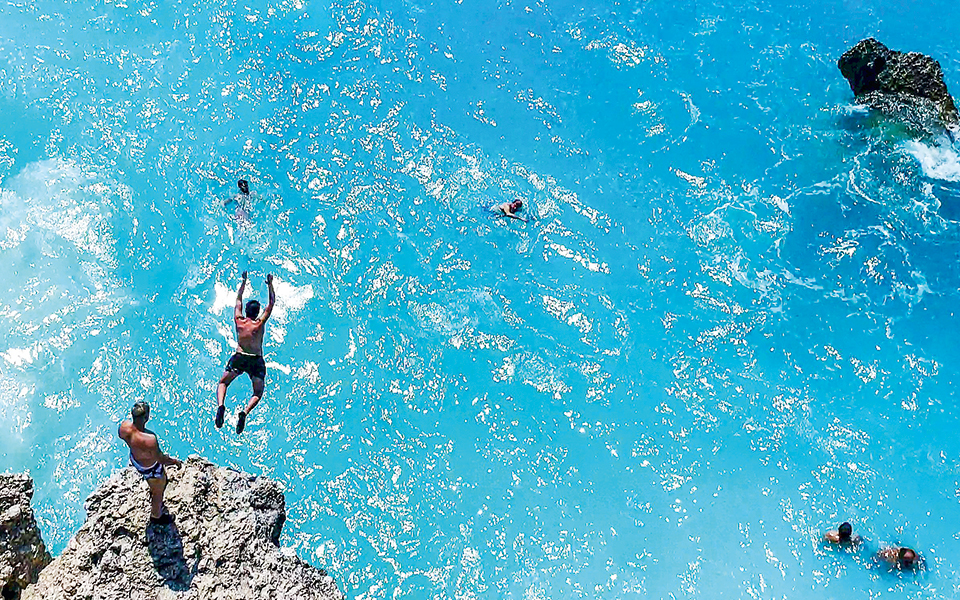 πού-ψάχνουν-για-να-πάνε-φέτος-διακοπές-2255756