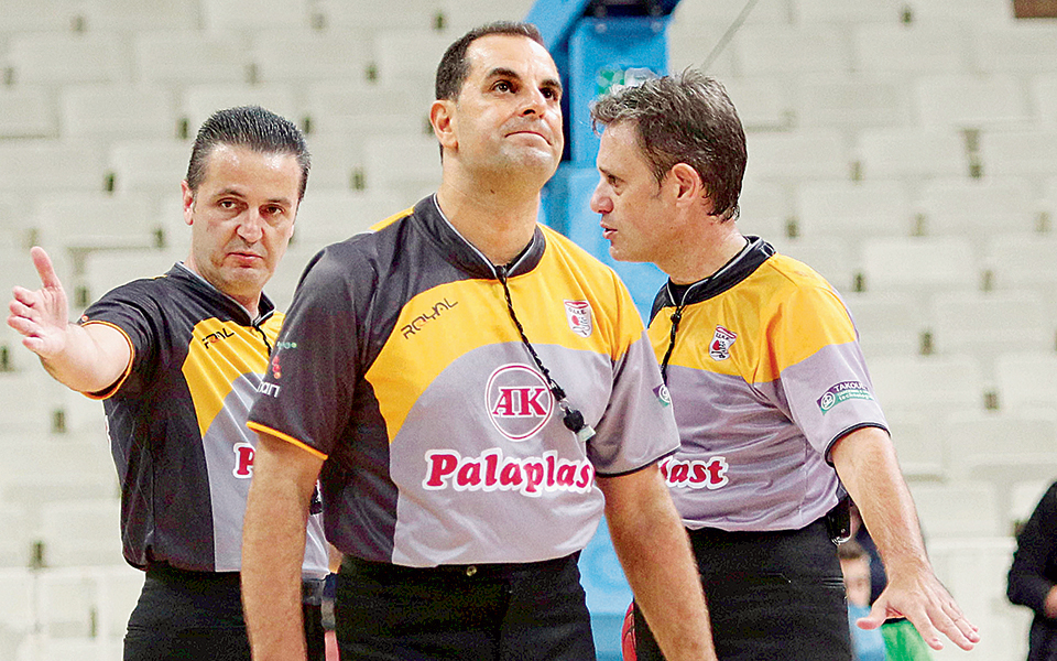 μπάσκετ-φωτιά-πριν-από-το-τζάμπολ-2253553