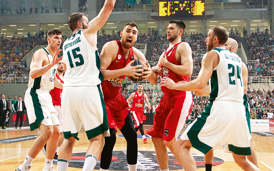 μπάσκετ-ανεβαίνει-το-θερμόμετρο-2254456