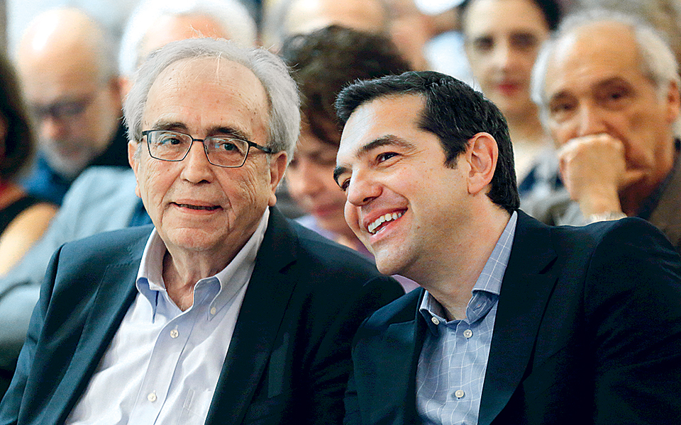 στων-ψαρών-την-ολόμαυρη-ράχη-2254701