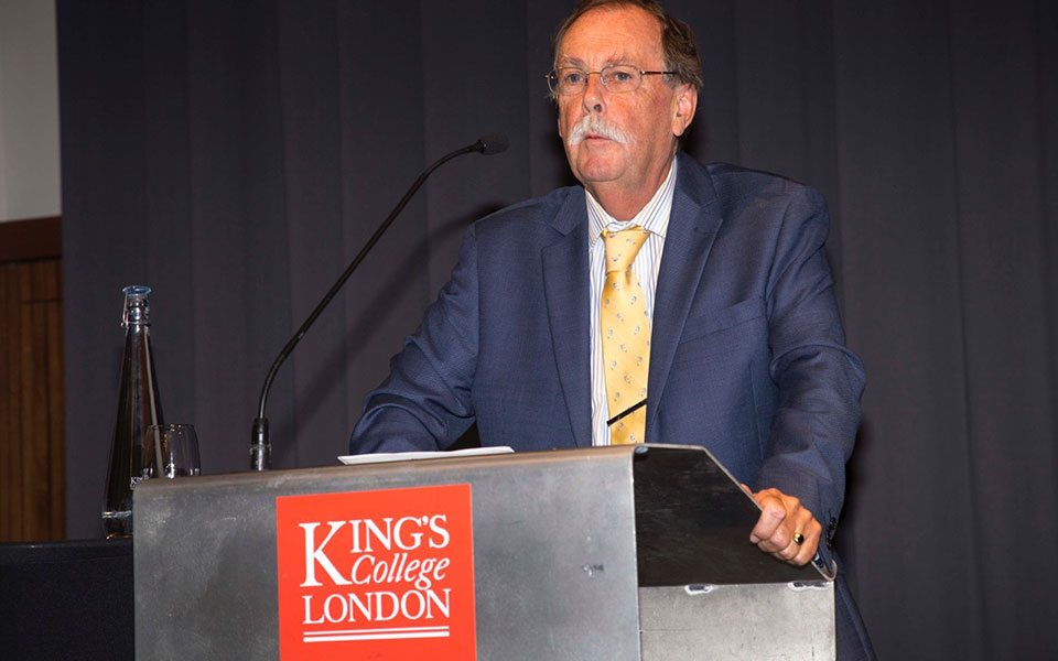 αλλαγή-σκυτάλης-στην-αιωνόβια-ιστορι-2259426