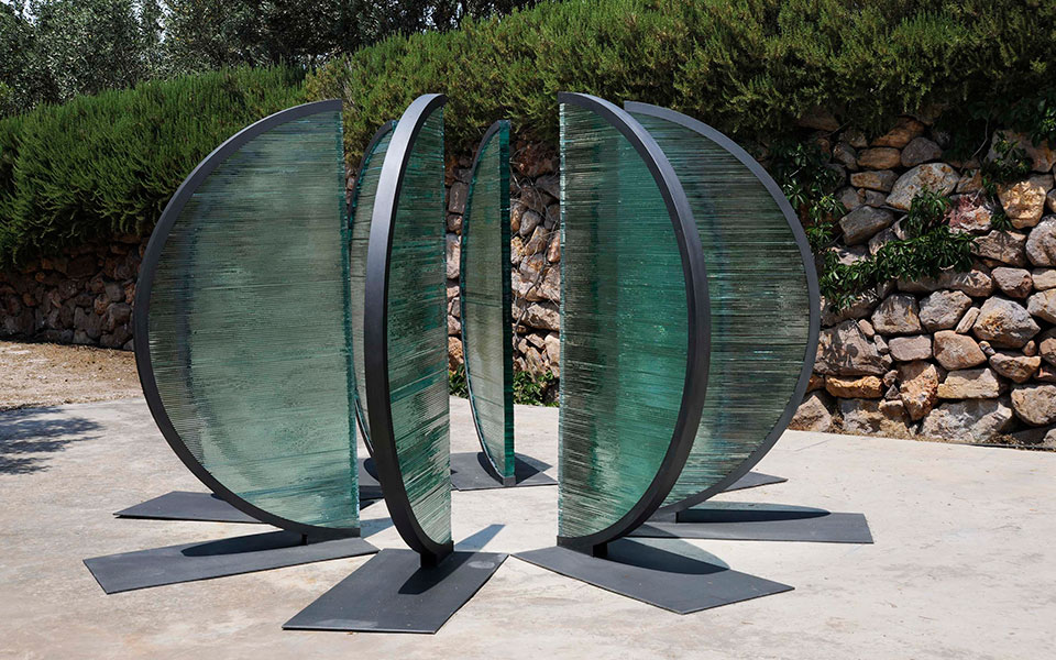 στις-δύσβατες-εκτάσεις-της-πλατωνική-2256362