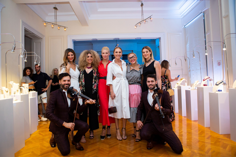 μια-κρυστάλλινη-βραδιά-από-την-swarovski-με-τη-2256220