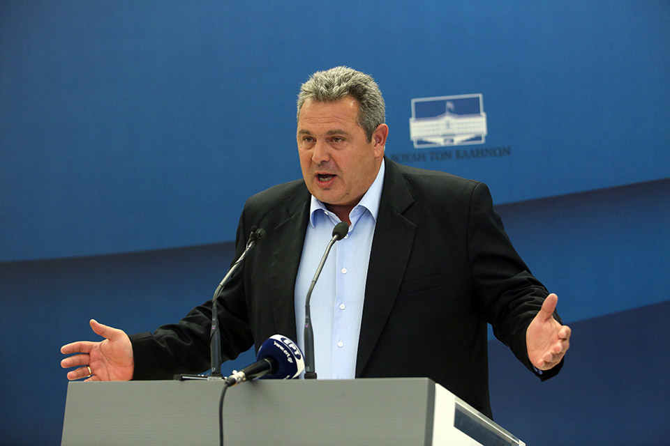 οργή-καμμένου-για-την-επίθεση-κουκουλ-2258694