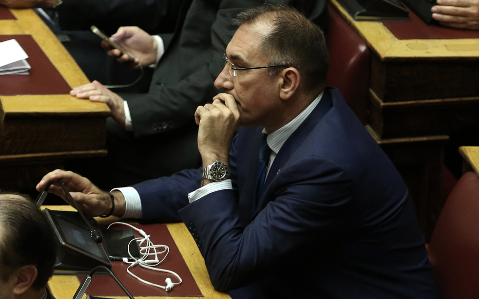 νδ-δεν-υπάρχει-καμία-επικοινωνία-με-το-2256729