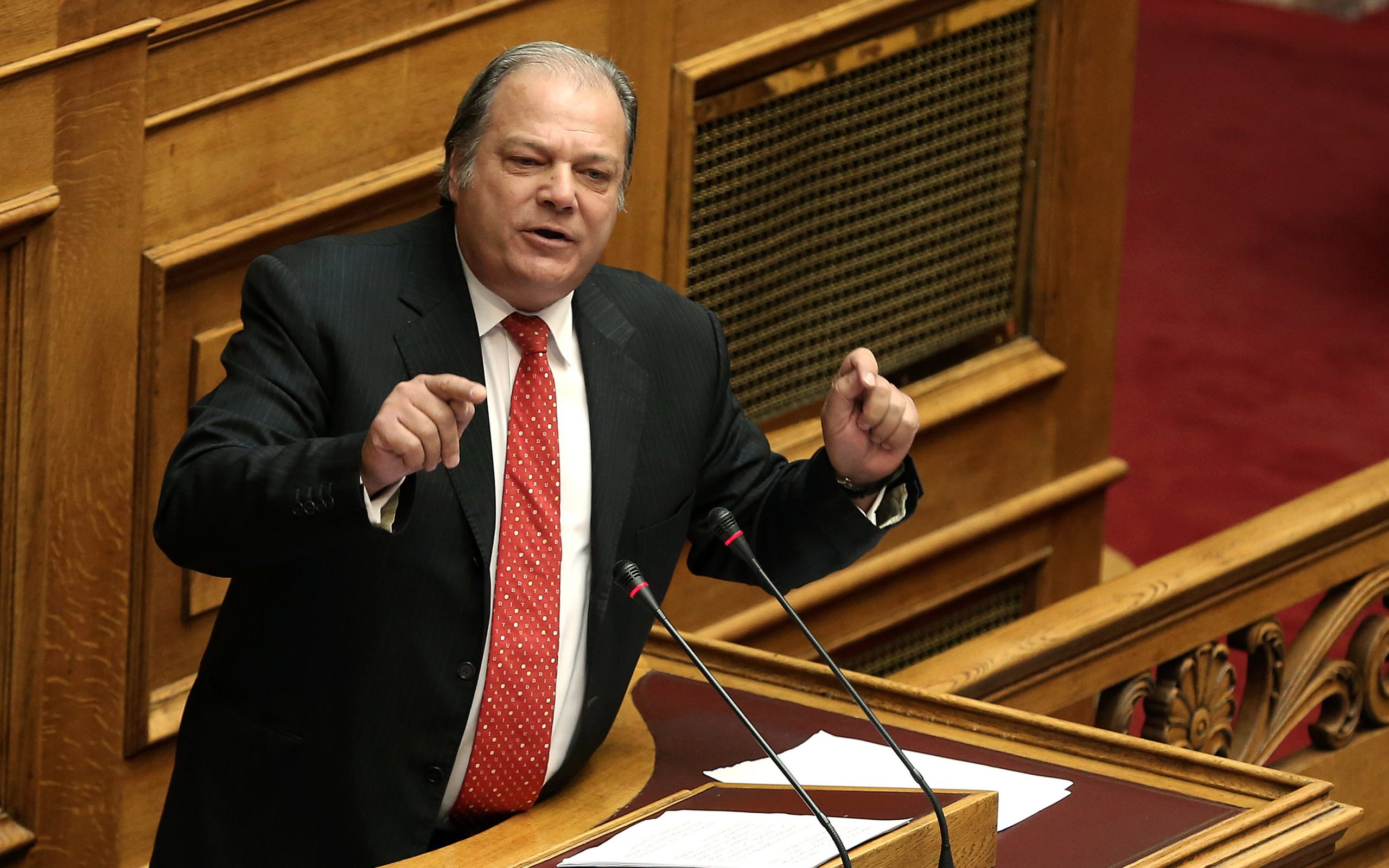 κατσίκης-δέχθηκα-απειλές-κατά-της-ζωή-2258708