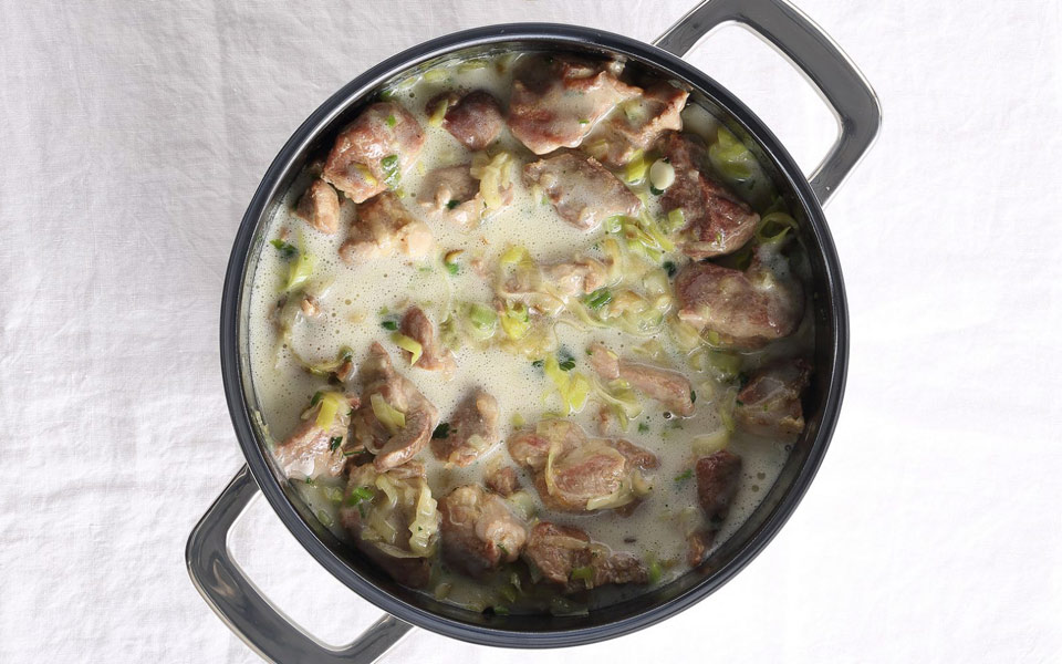 το-αυγολέμονο-ανεβάζει-τις-σούπες-2258283