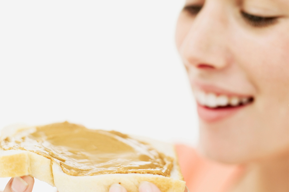 να-γιατί-μια-κουταλιά-φιστικοβούτυρο-2257849